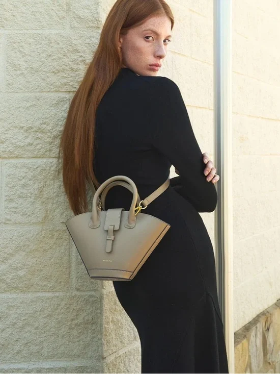 NWT Paris 64 MINI LUMIÈRE TAUPE - Picture 2 of 11